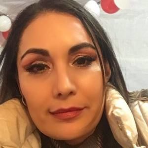 Meet your Posher, Rosy